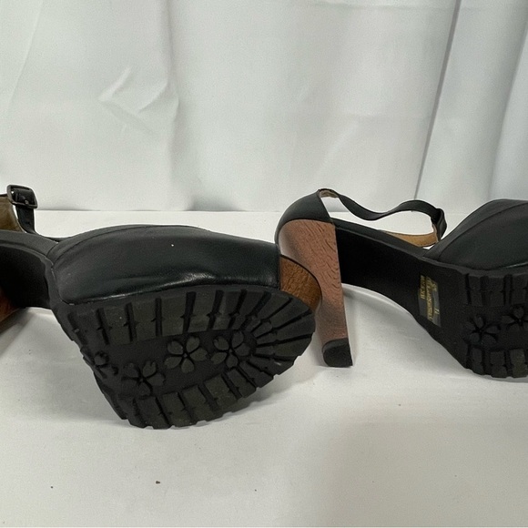 Qupid Women's Black T -Strap Size 7.5 - Picture 7 of 12